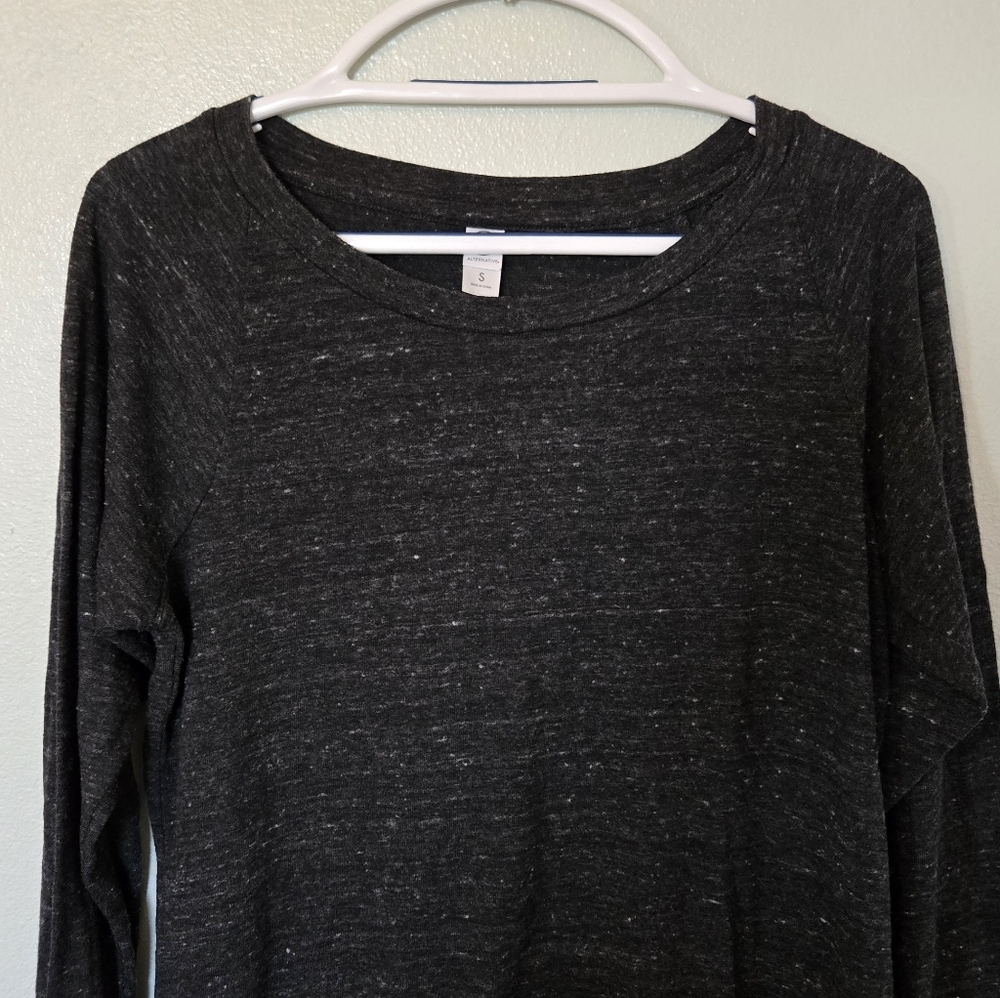 Alternative | Dark Heather Gray Long Sleeve Tee Size Small
